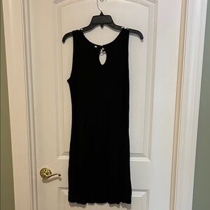 Black Sleeveless Dress